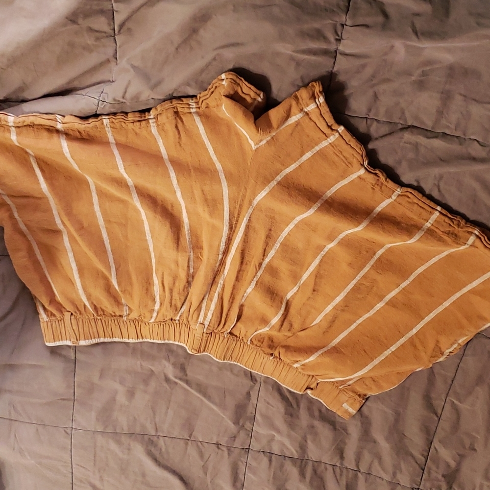 Shorts - Picture 2 of 2
